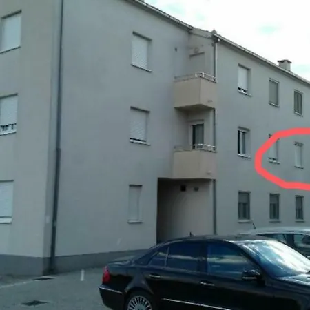 Apartment Apartman Deana